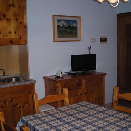 Residence Pian Del Vino Pradelle Kültér fotó